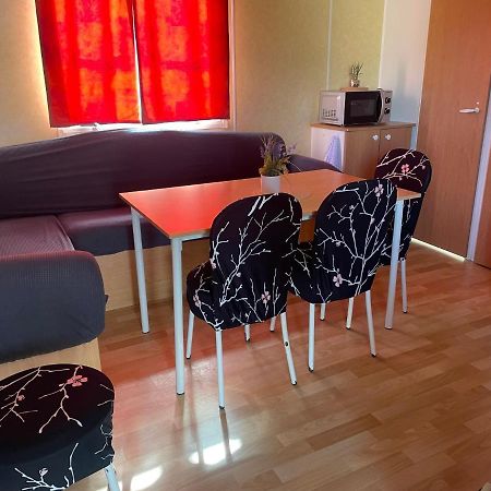Mobil-Home Au Bord De L'Eau Feins 外观 照片