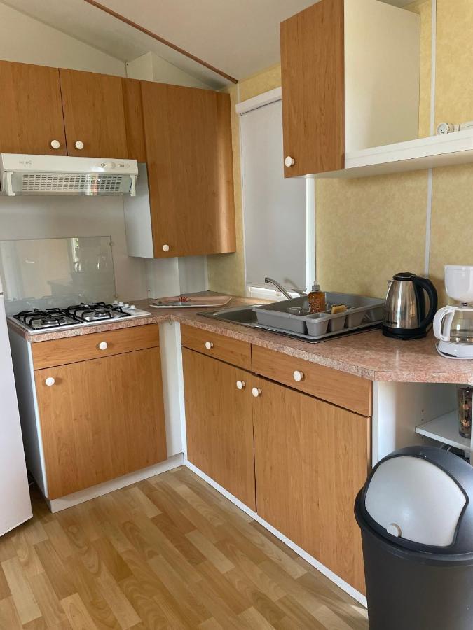 Mobil-Home Au Bord De L'Eau Feins 外观 照片